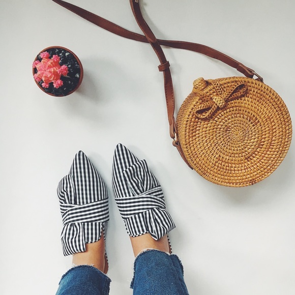 Last 1✨Chelsea Gingham Black & White Pointy Mules - Picture 5 of 8